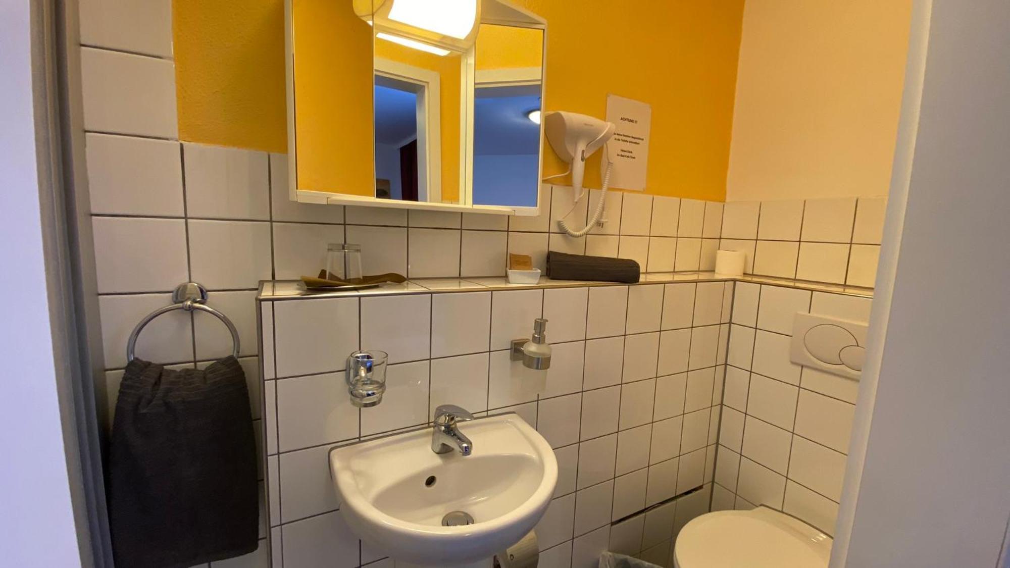 Hotel Garni Bad Cafe Bad Niedernau Ruang foto